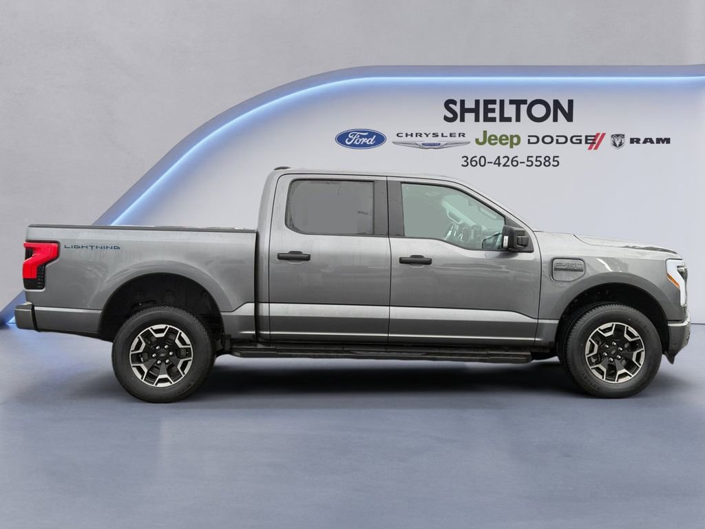 Used 2023 Ford F150 Lightning XLT image 6