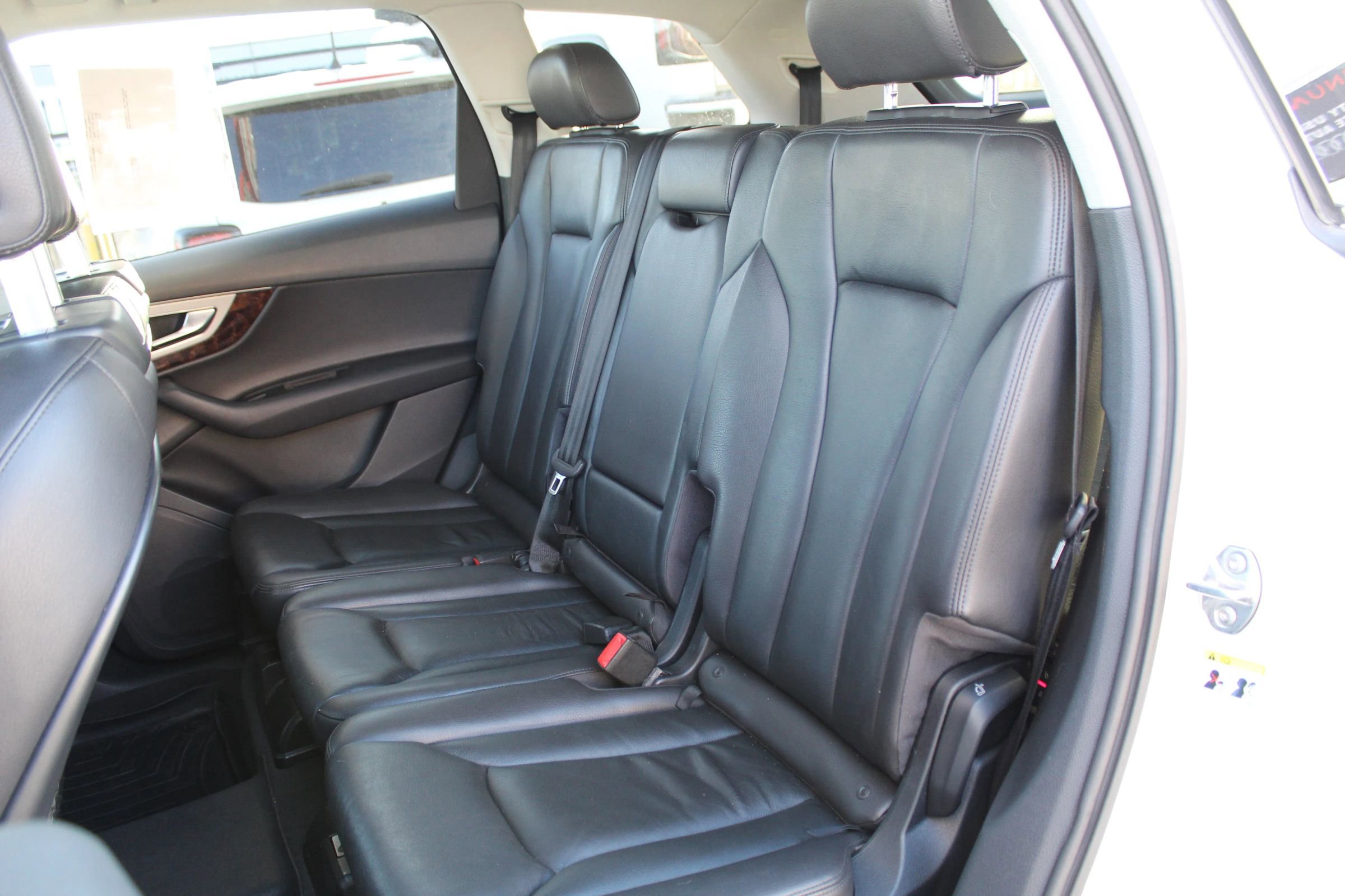Used 2018 Audi Q7 2.0T Premium AWD/4WD image 14