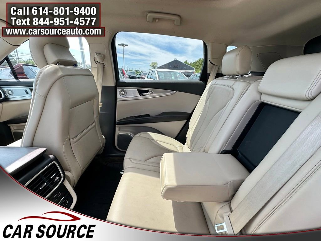 Used 2016 Lincoln MKX Reserve w/ Luxury Package AWD/4WD image 19