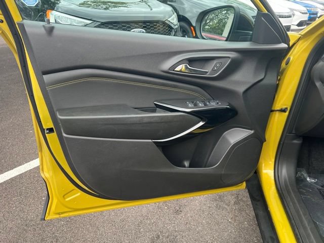 Used 2024 Chevrolet Trax ACTIV w/ Sunroof Package FWD image 4