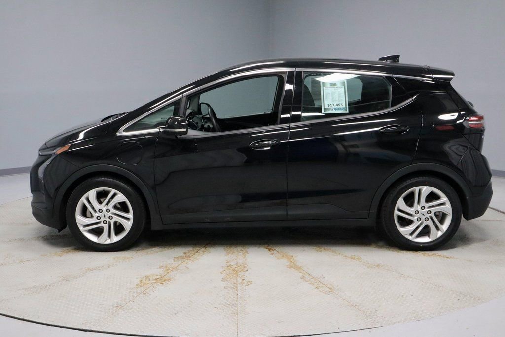 Used 2023 Chevrolet Bolt LT w/ Driver Confidence Package image 5