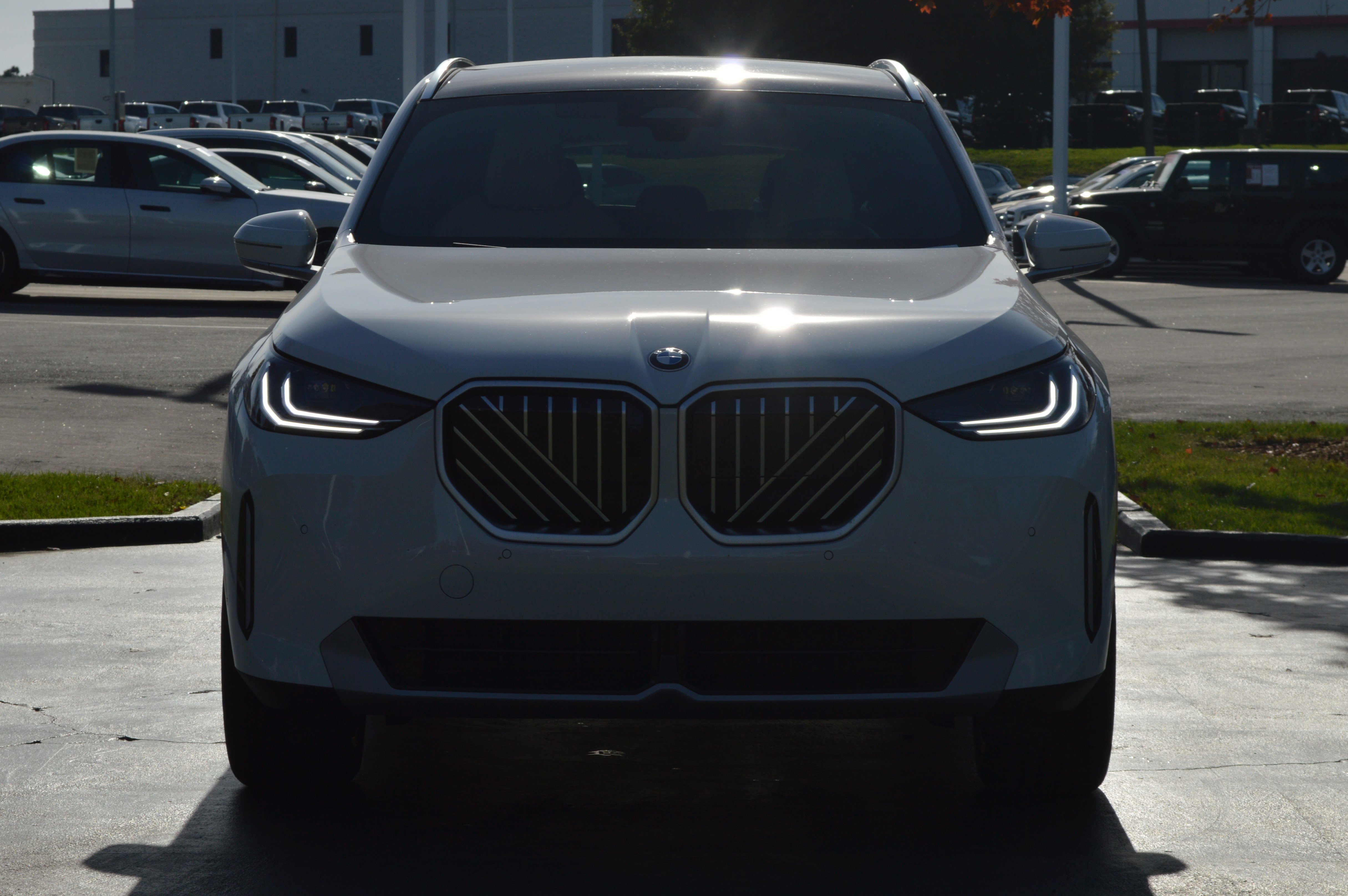 Used 2026 BMW X3 xDrive30 w/ Premium Package image 6