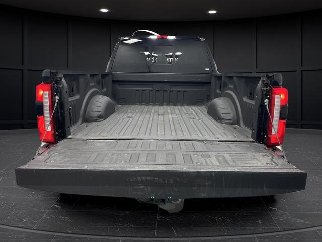 Used 2023 Ford F250 Lariat w/ Black Appearance Package image 15