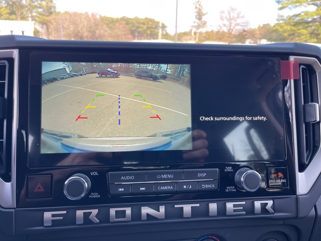 Certified 2025 Nissan Frontier SV w/ Tow Package image 11