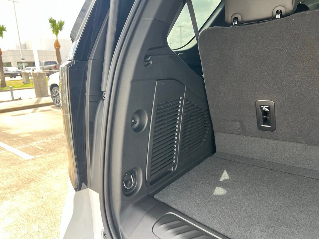 New 2026 Chevrolet Tahoe LT w/ Comfort Package RWD image 15