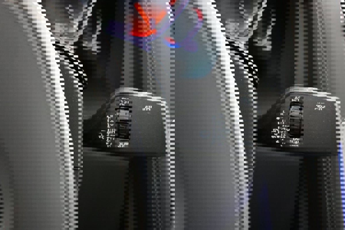 Used 2024 BMW 840i xDrive Coupe w/ Driving Assistance Package image 27