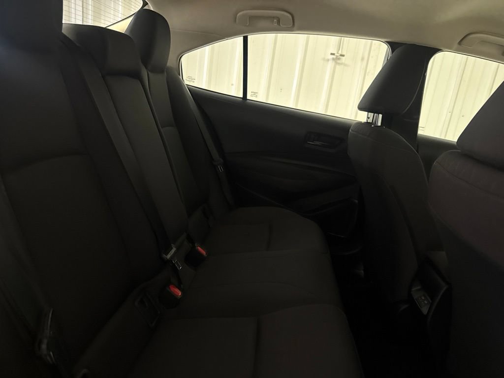 Used 2024 Toyota Corolla LE FWD image 19