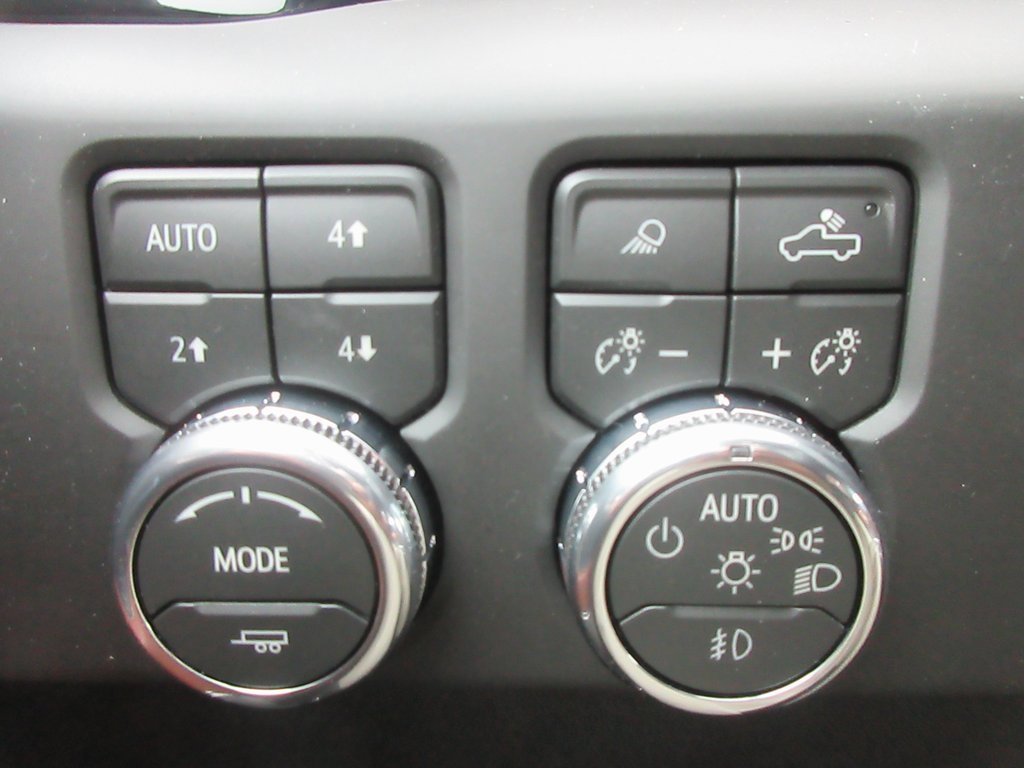 New 2026 GMC Sierra 3500 Denali Ultimate image 18