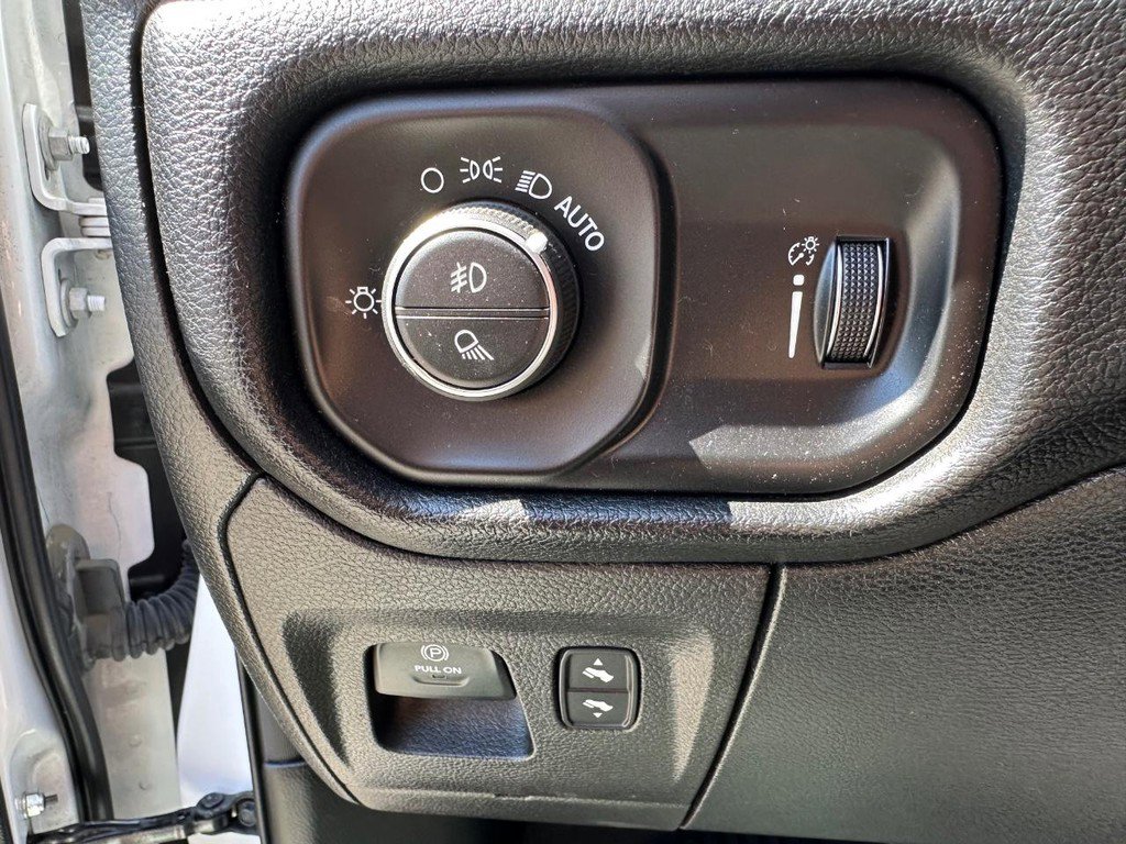 Used 2021 RAM 1500 Big Horn image 35