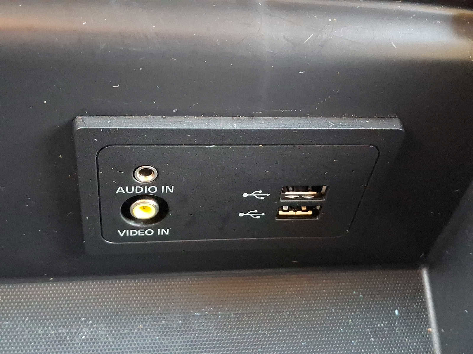 Used 2018 Nissan Pathfinder SV FWD image 25