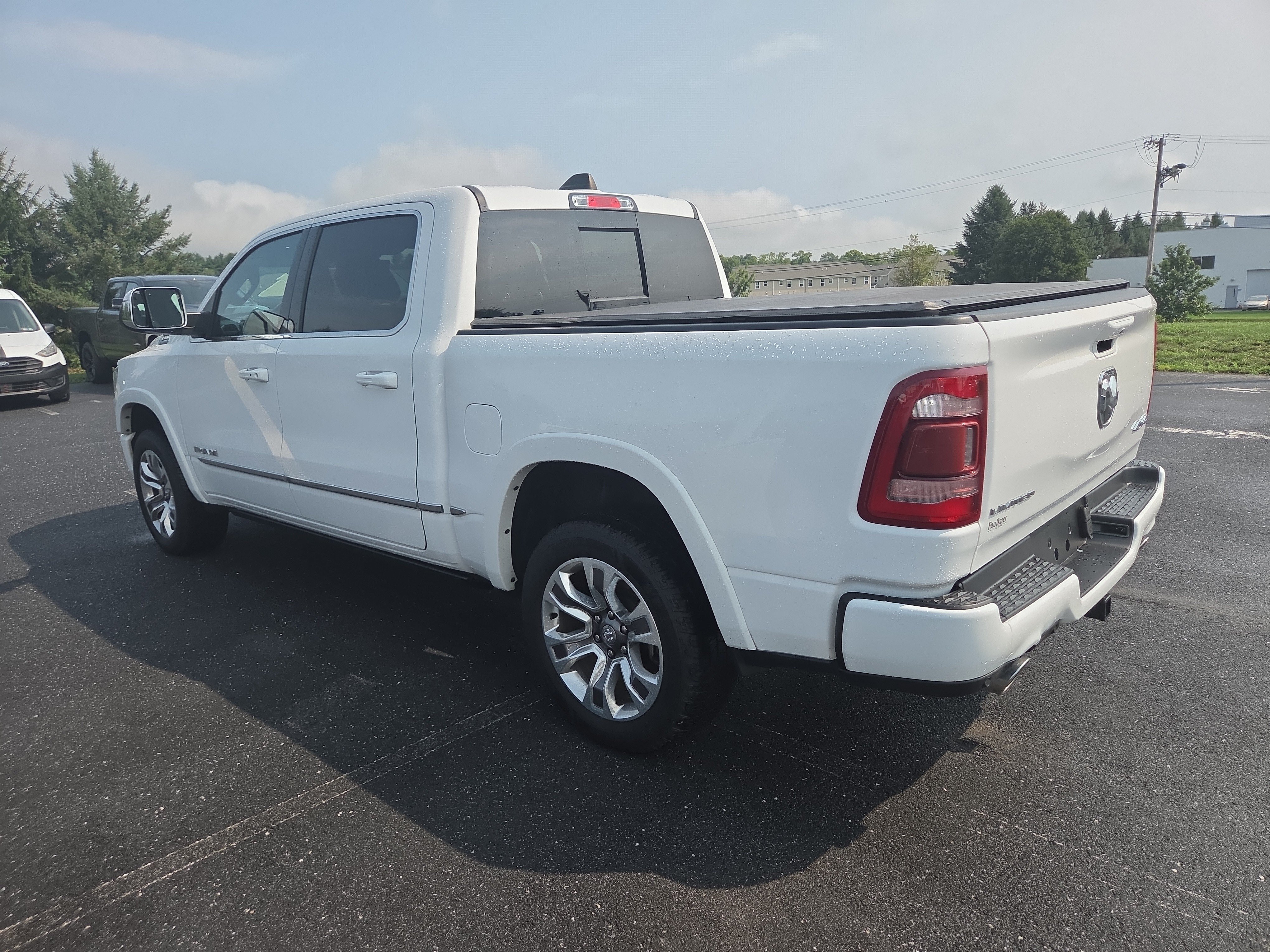 Used 2023 RAM 1500 Limited w/ Body Color Bumper Group AWD/4WD image 11