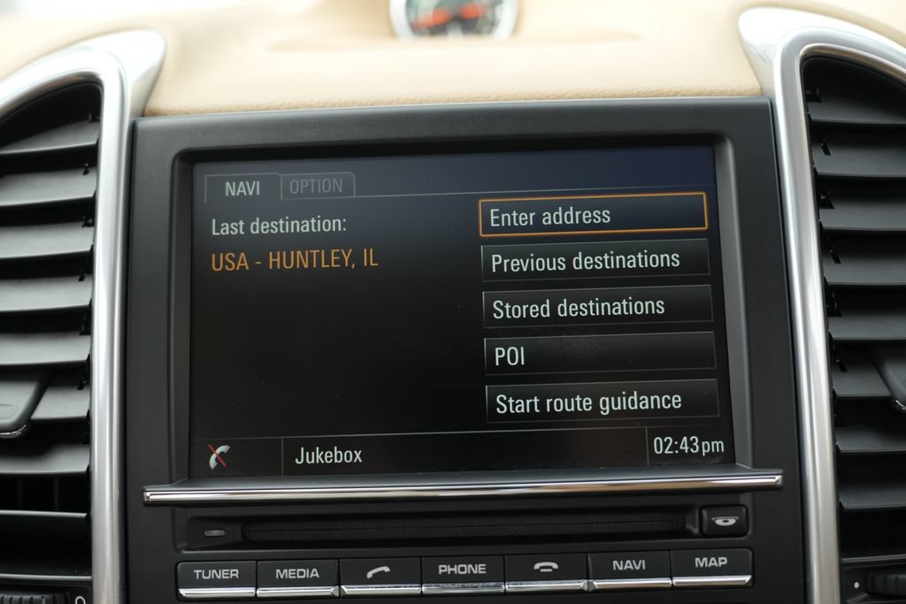 Used 2016 Porsche Cayenne AWD/4WD image 64