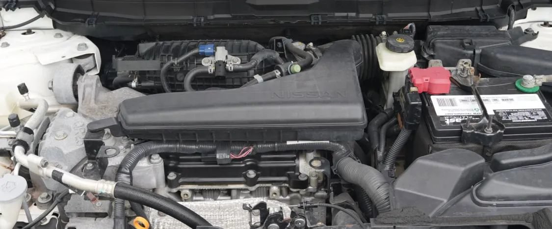 Used 2015 Nissan Rogue S FWD image 14