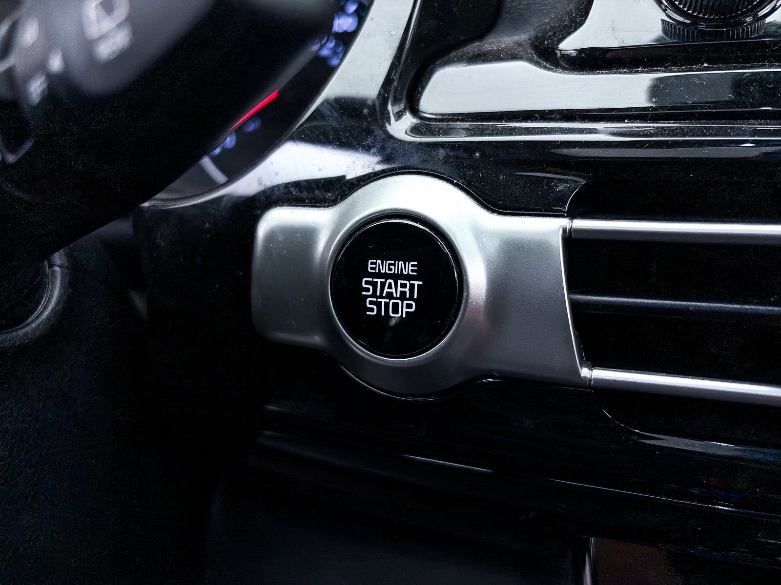 Certified 2022 Kia Seltos EX image 23