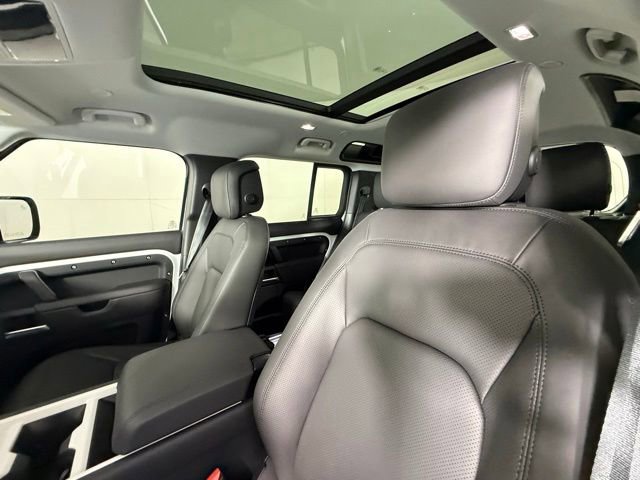 New 2026 Land Rover Defender 110 S AWD/4WD image 18