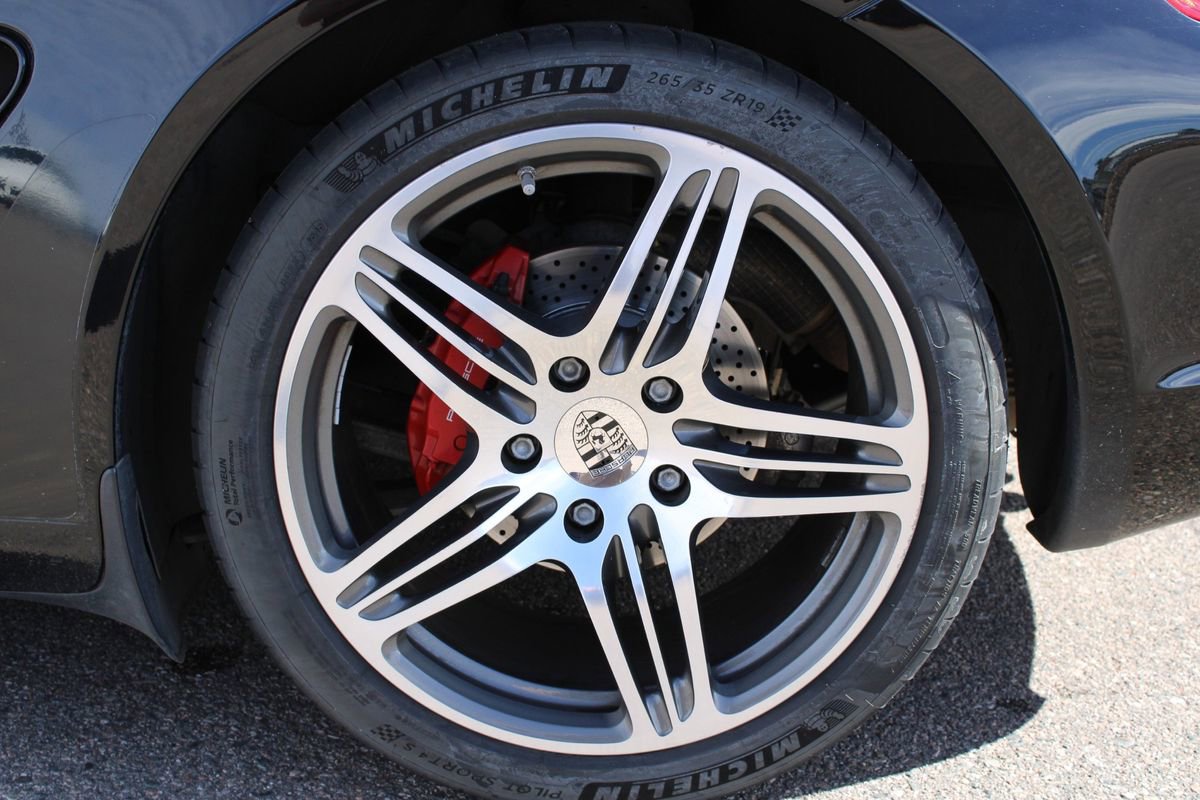 Used 2007 Porsche Cayman S image 12