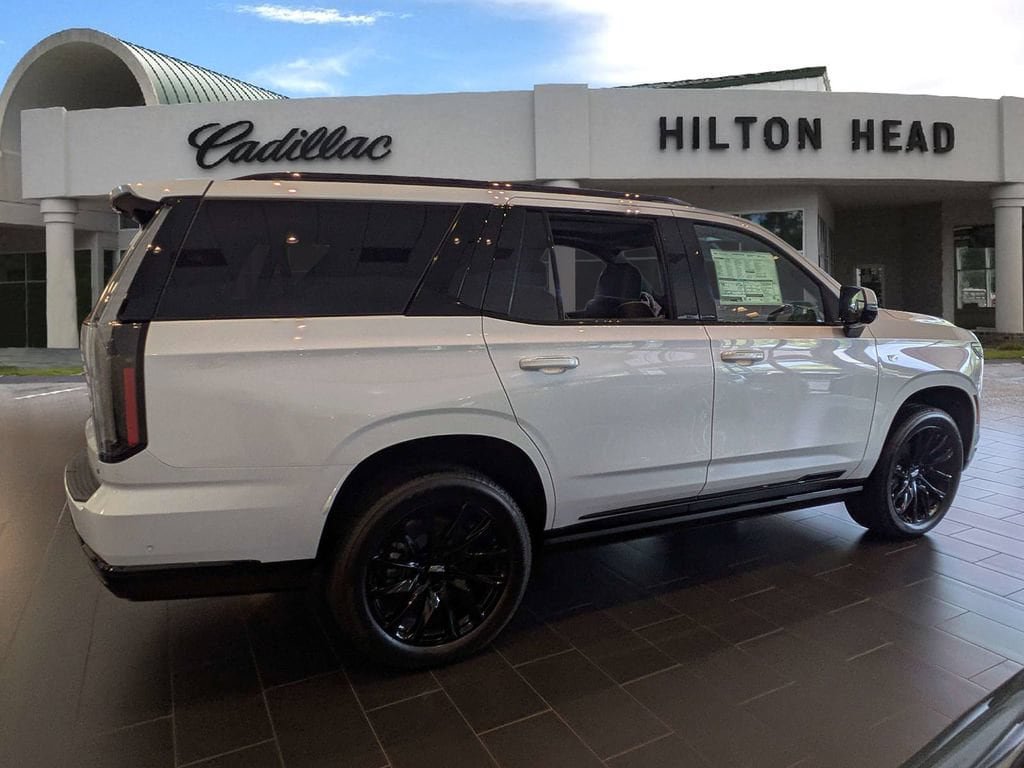 New 2026 Cadillac Escalade Sport w/ LPO, ONYX Package AWD/4WD image 7