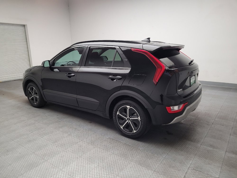Used 2023 Kia Niro EX FWD image 3