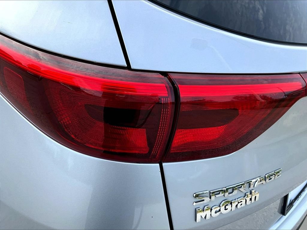 Used 2018 Kia Sportage LX AWD/4WD image 25