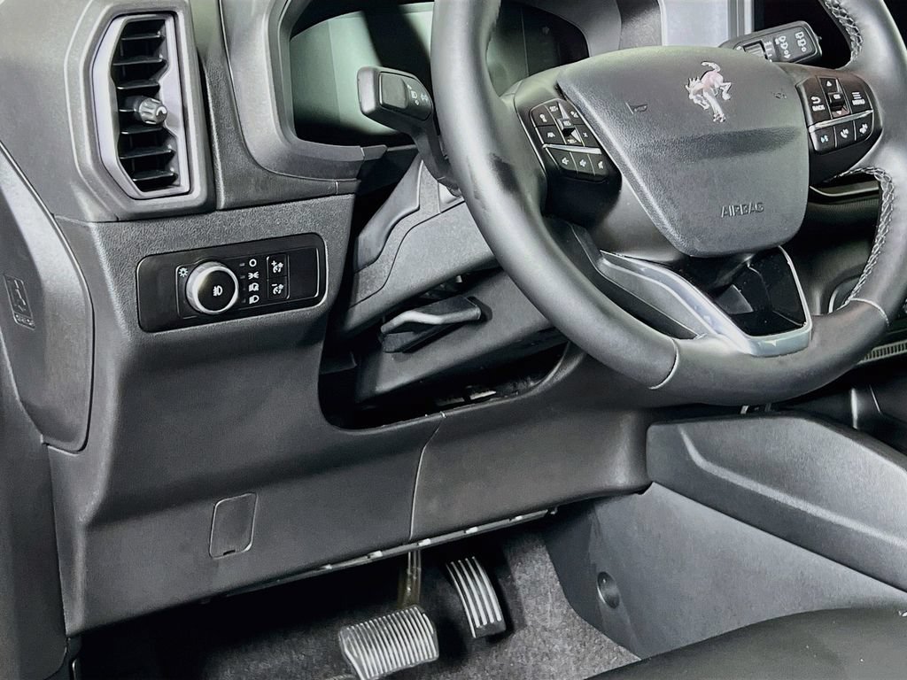 Used 2026 Ford Bronco Sport Outer Banks AWD/4WD image 13
