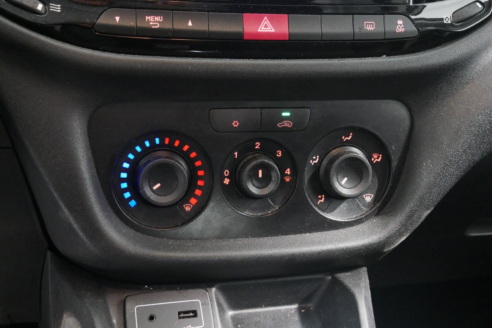 Used 2019 RAM ProMaster City Tradesman SLT image 22