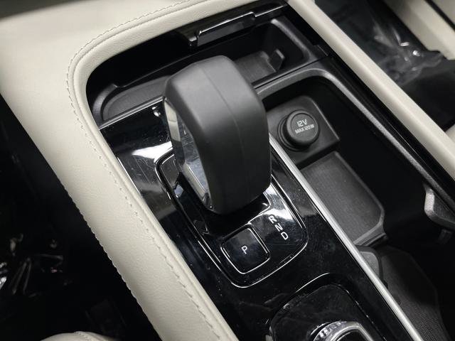 Used 2024 Volvo XC90 B6 Plus w/ Protection Package Premier image 22