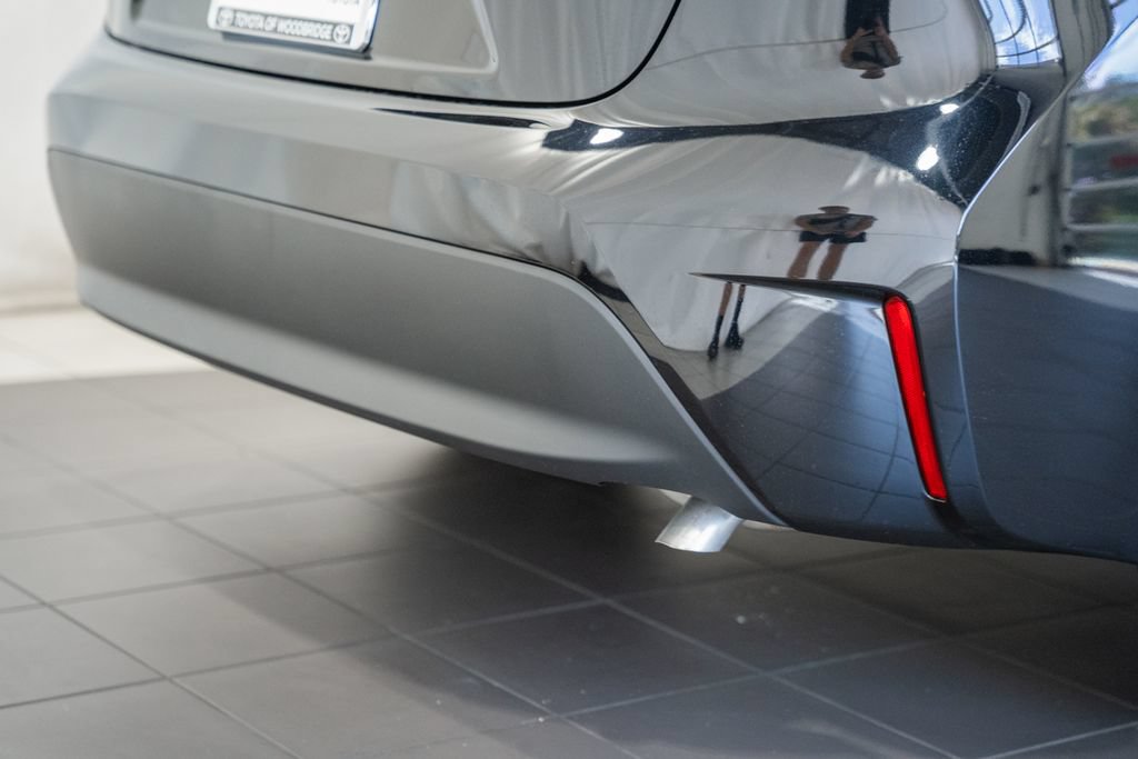 New 2026 Toyota Corolla LE FWD image 8