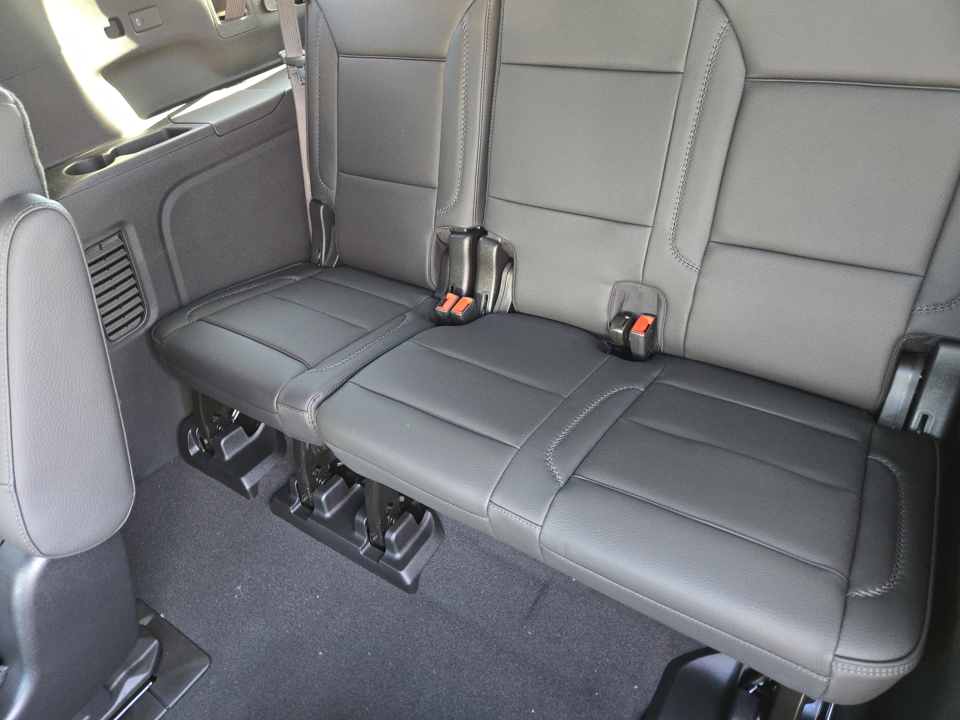 New 2026 GMC Yukon XL Denali w/ Denali Reserve Package image 22