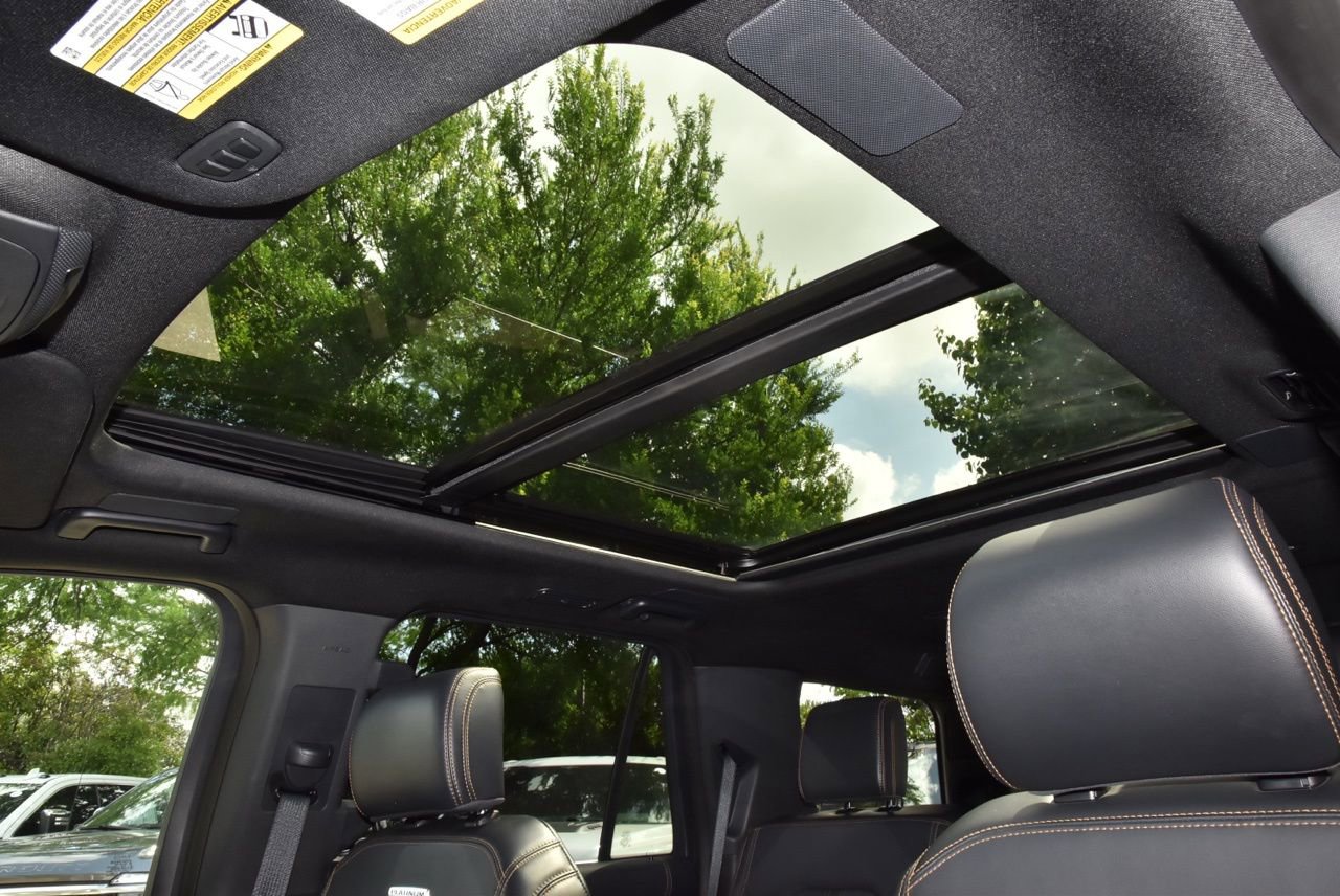 Certified 2023 Ford Expedition Platinum image 32