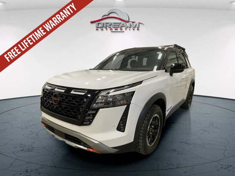 Used 2026 Nissan Pathfinder Rock Creek w/ Rock Creek Premium Package AWD/4WD image 3