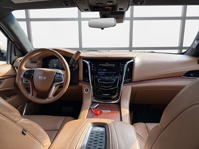 Used 2017 Cadillac Escalade ESV Platinum image 19