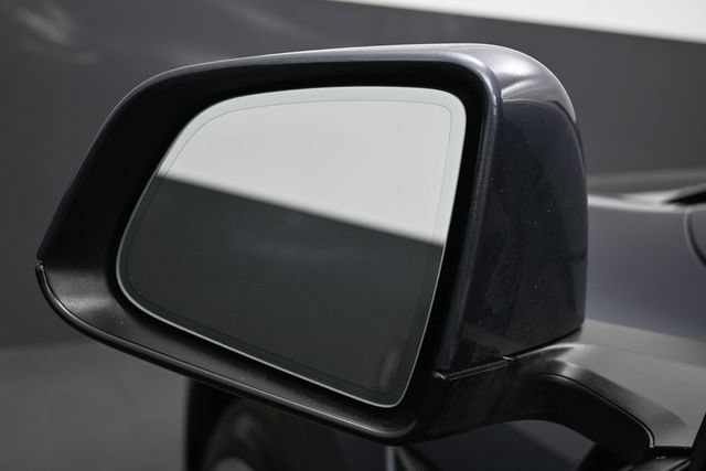 Used 2022 Tesla Model Y Long Range AWD/4WD image 8