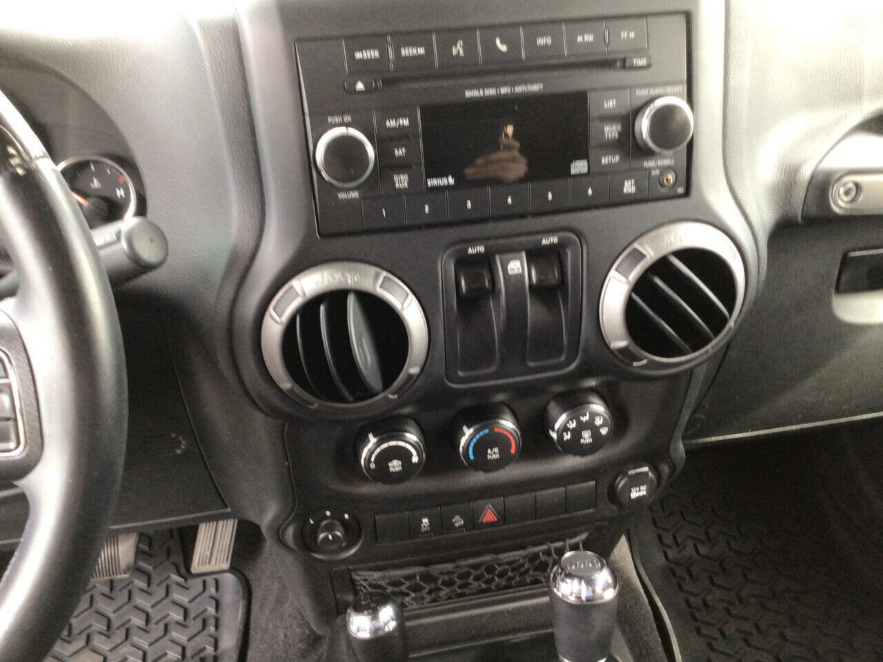 Used 2015 Jeep Wrangler Sport w/ Quick Order Package 24S image 14