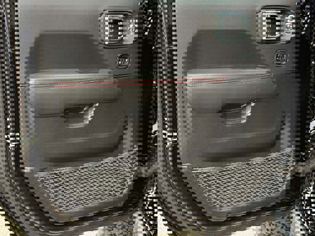 New 2026 Jeep Wrangler Unlimited Rubicon image 19