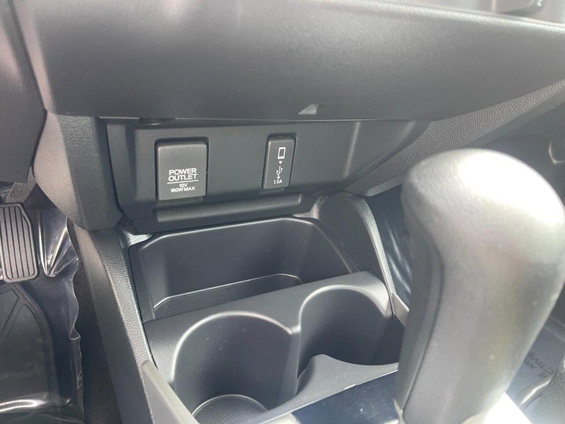 Used 2018 Honda Fit EX image 31