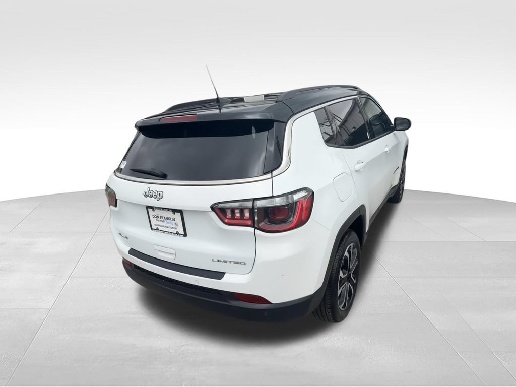 Used 2023 Jeep Compass Limited AWD/4WD image 8
