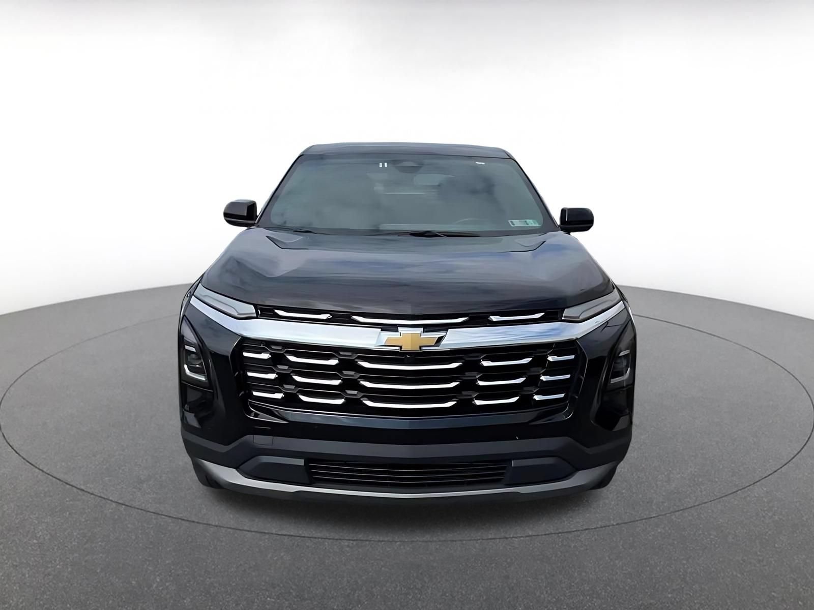 Used 2025 Chevrolet Equinox LT FWD image 5