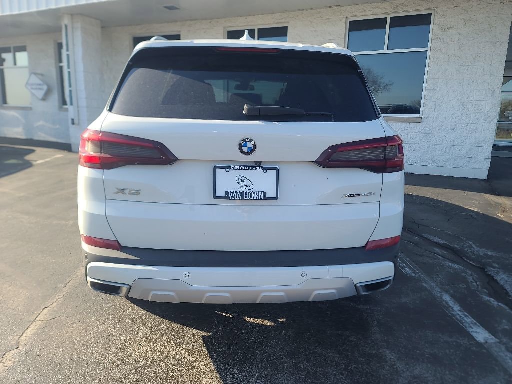 Used 2022 BMW X5 xDrive40i AWD/4WD image 4