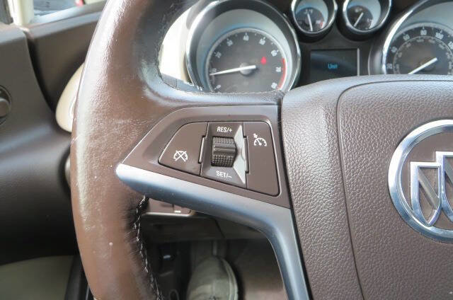 Used 2014 Buick Verano FWD image 17
