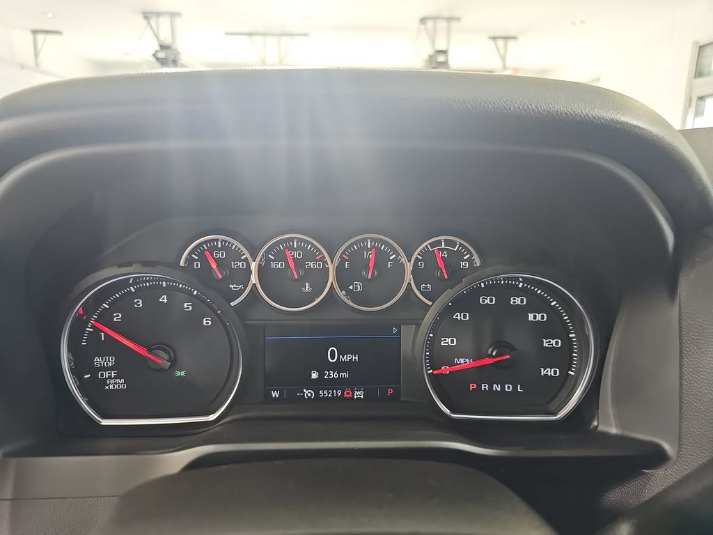Certified 2022 Chevrolet Silverado 1500 LT AWD/4WD image 25