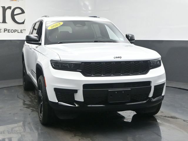Used 2023 Jeep Grand Cherokee L Laredo AWD/4WD image 52