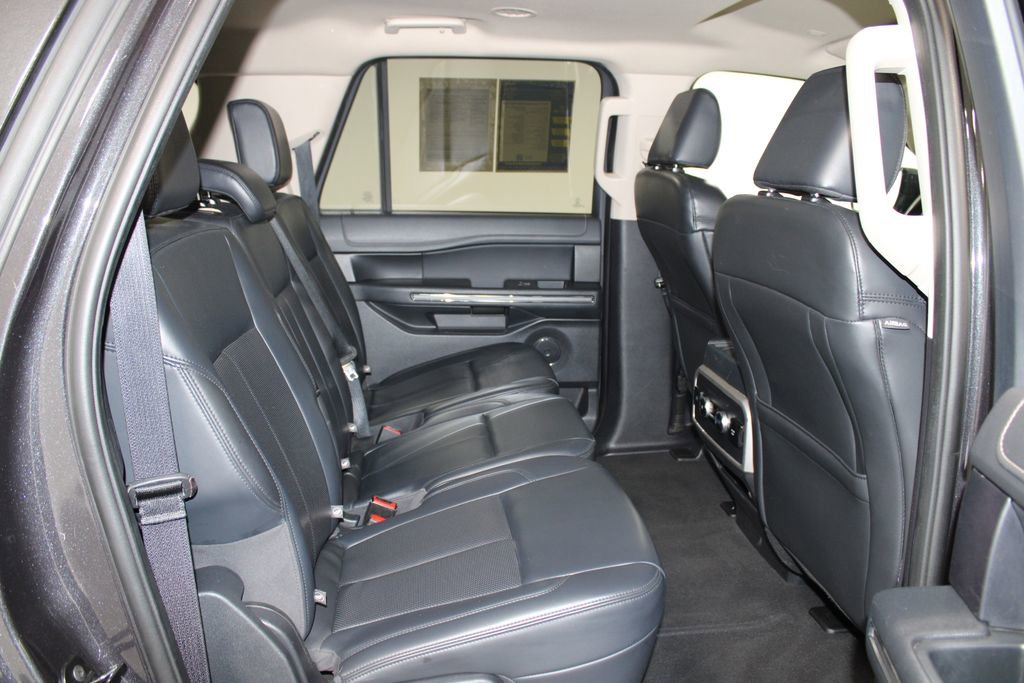 Used 2024 Ford Expedition Max XLT image 35