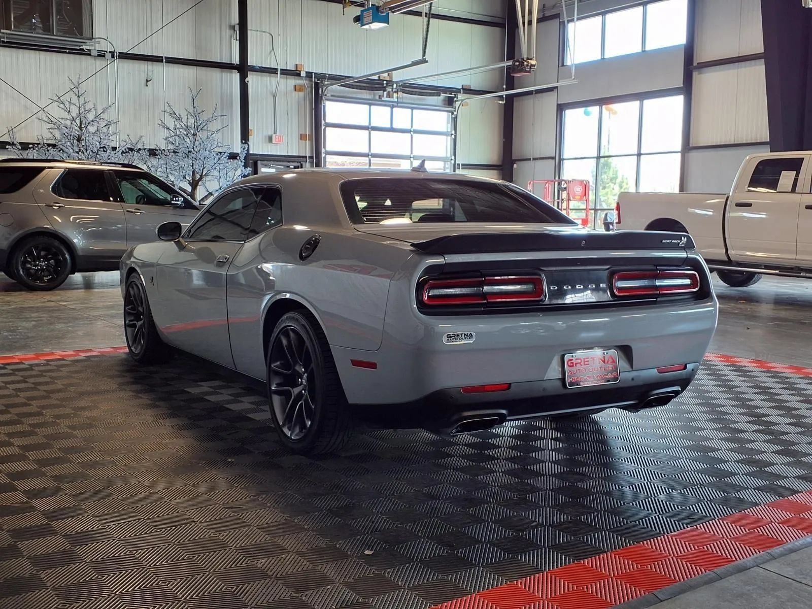 Used 2020 Dodge Challenger R/T Scat Pack RWD image 4