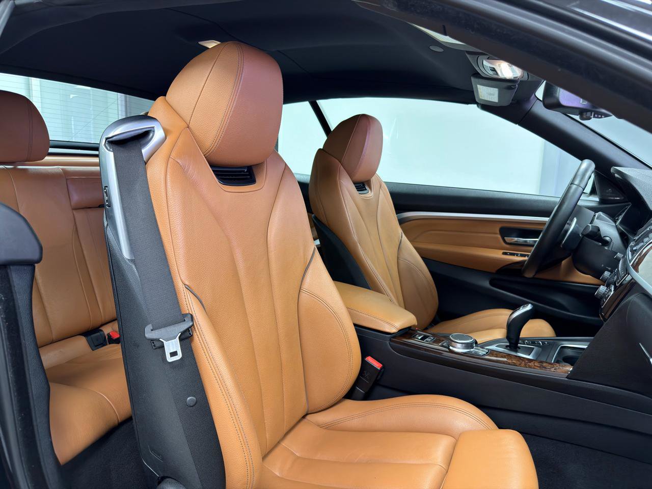 Used 2019 BMW 440i xDrive Convertible w/ M Sport Package image 18