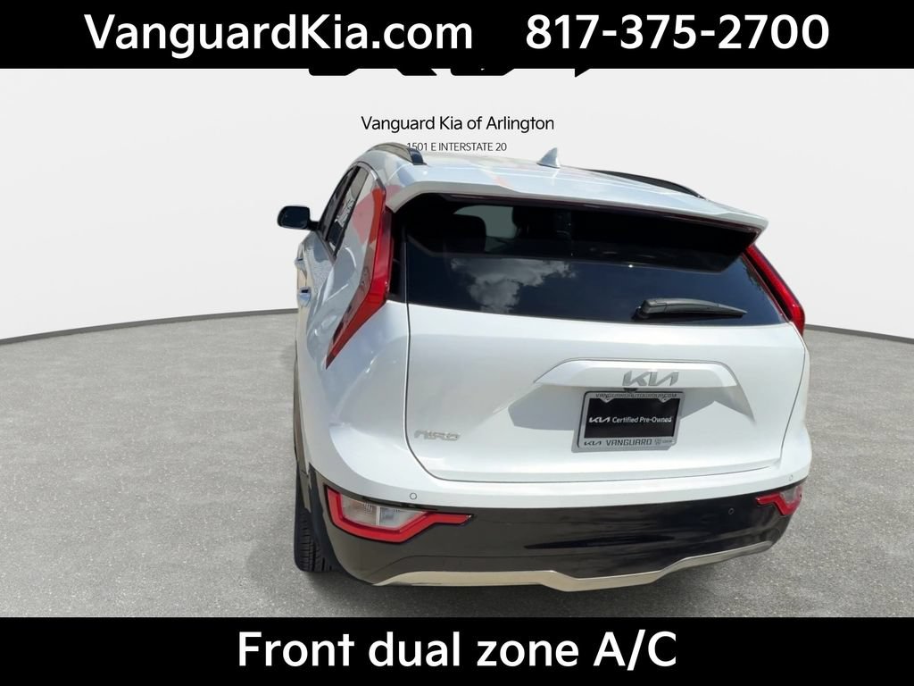 Certified 2024 Kia Niro Wind FWD image 8