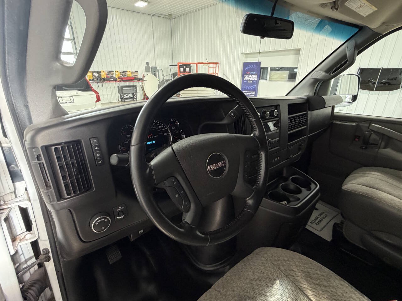 Used 2020 GMC Savana 2500 Extended w/ Driver Convenience Package RWD image 6