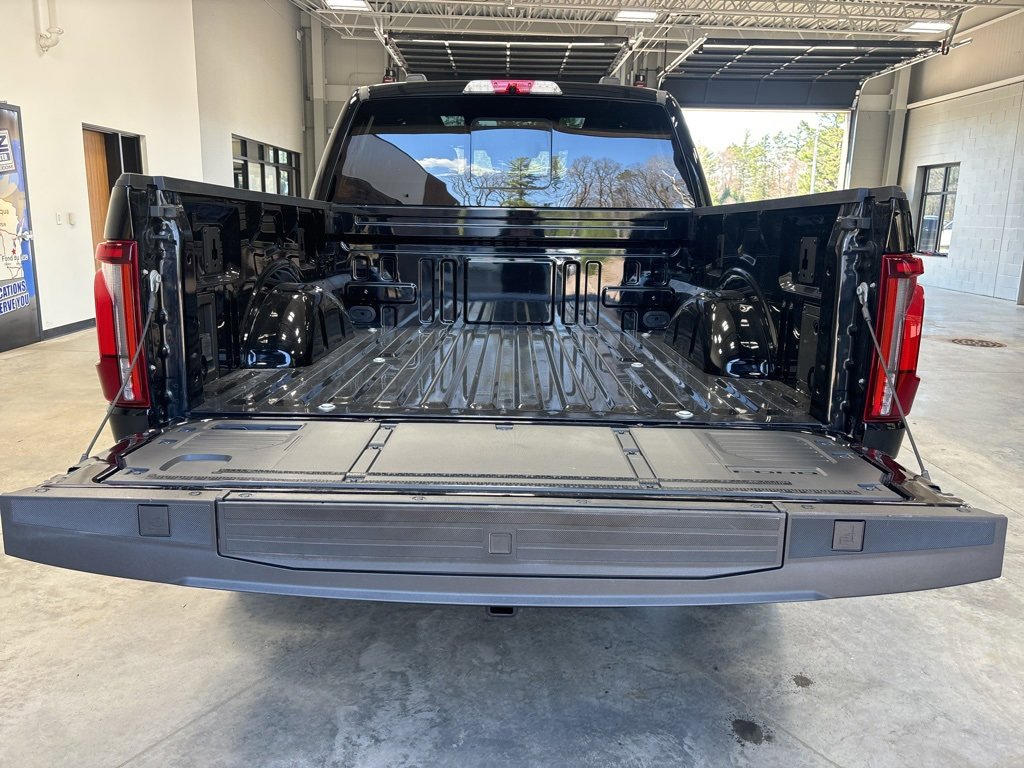 Used 2024 Ford F150 Platinum image 8