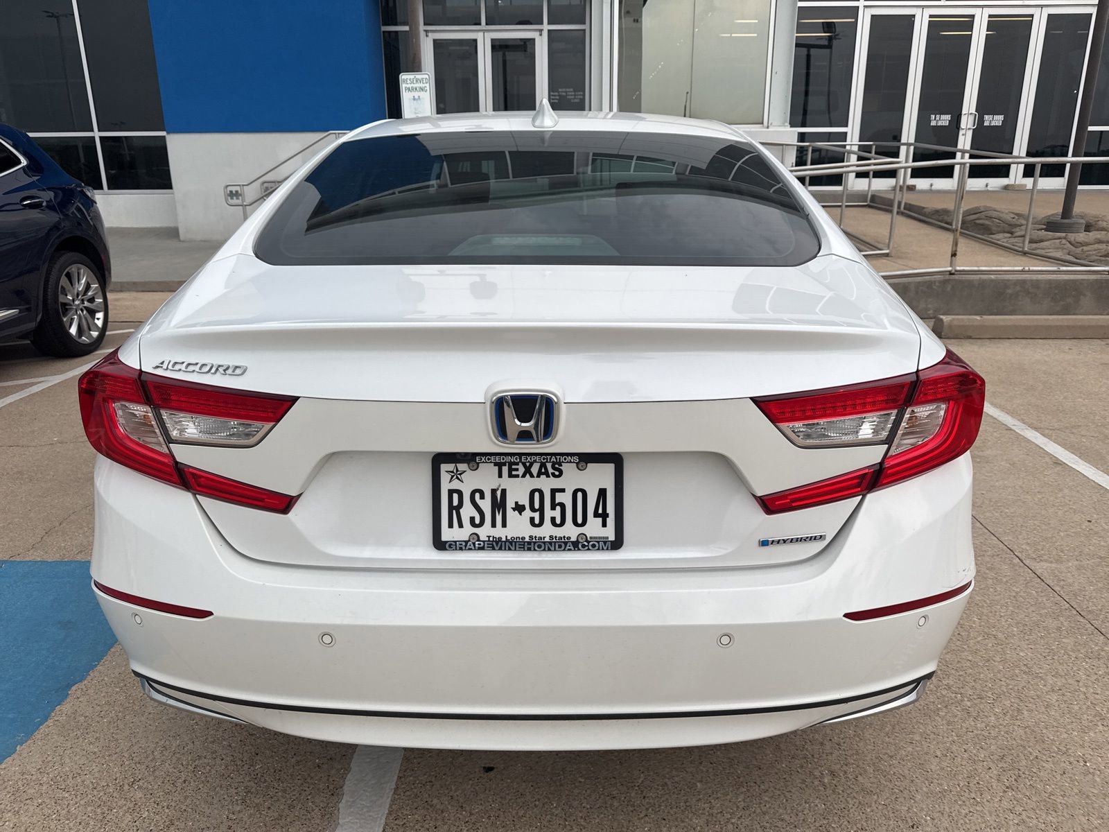 Used 2022 Honda Accord EX-L image 6