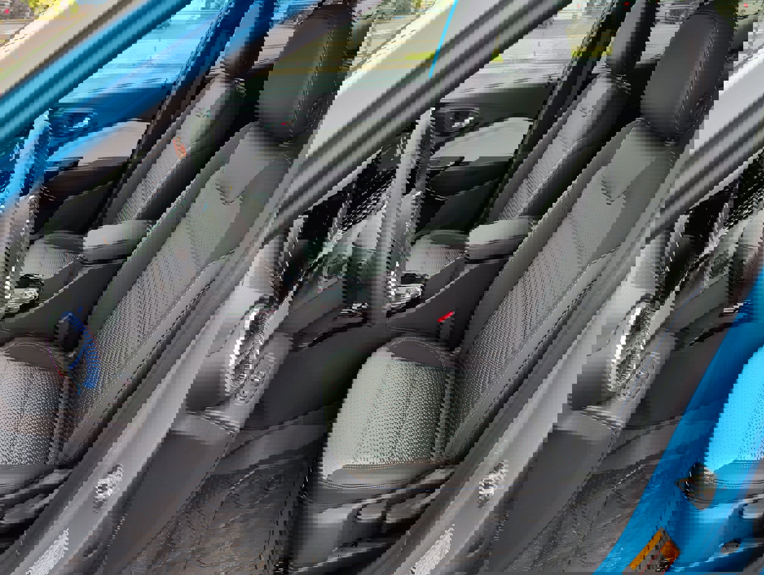 New 2026 Chevrolet Trax LT w/ Driver Confidence Package image 11