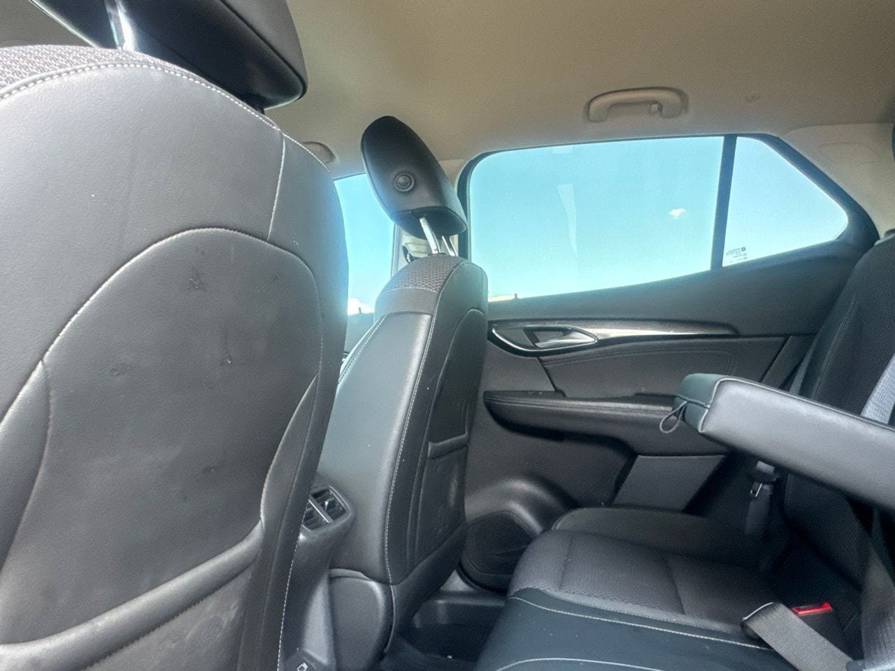 Used 2021 Buick Envision Preferred FWD image 37
